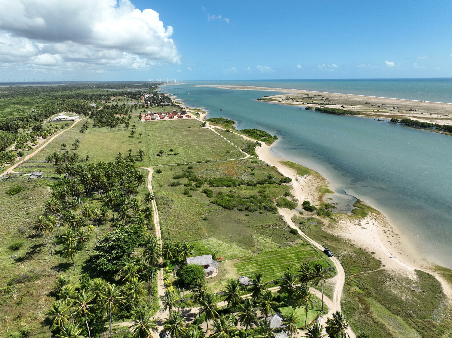 Imagem de Terreno frente mar na Ilha do Guajiru